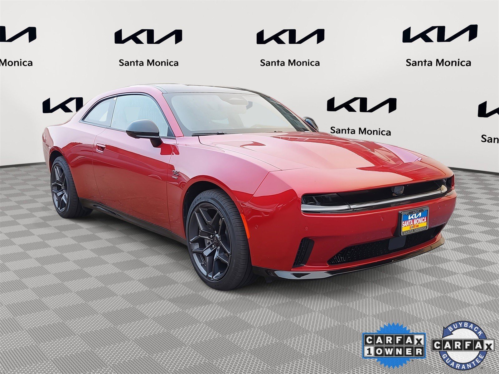 Used 2024 Dodge Charger R/T w/ Plus Group image 3