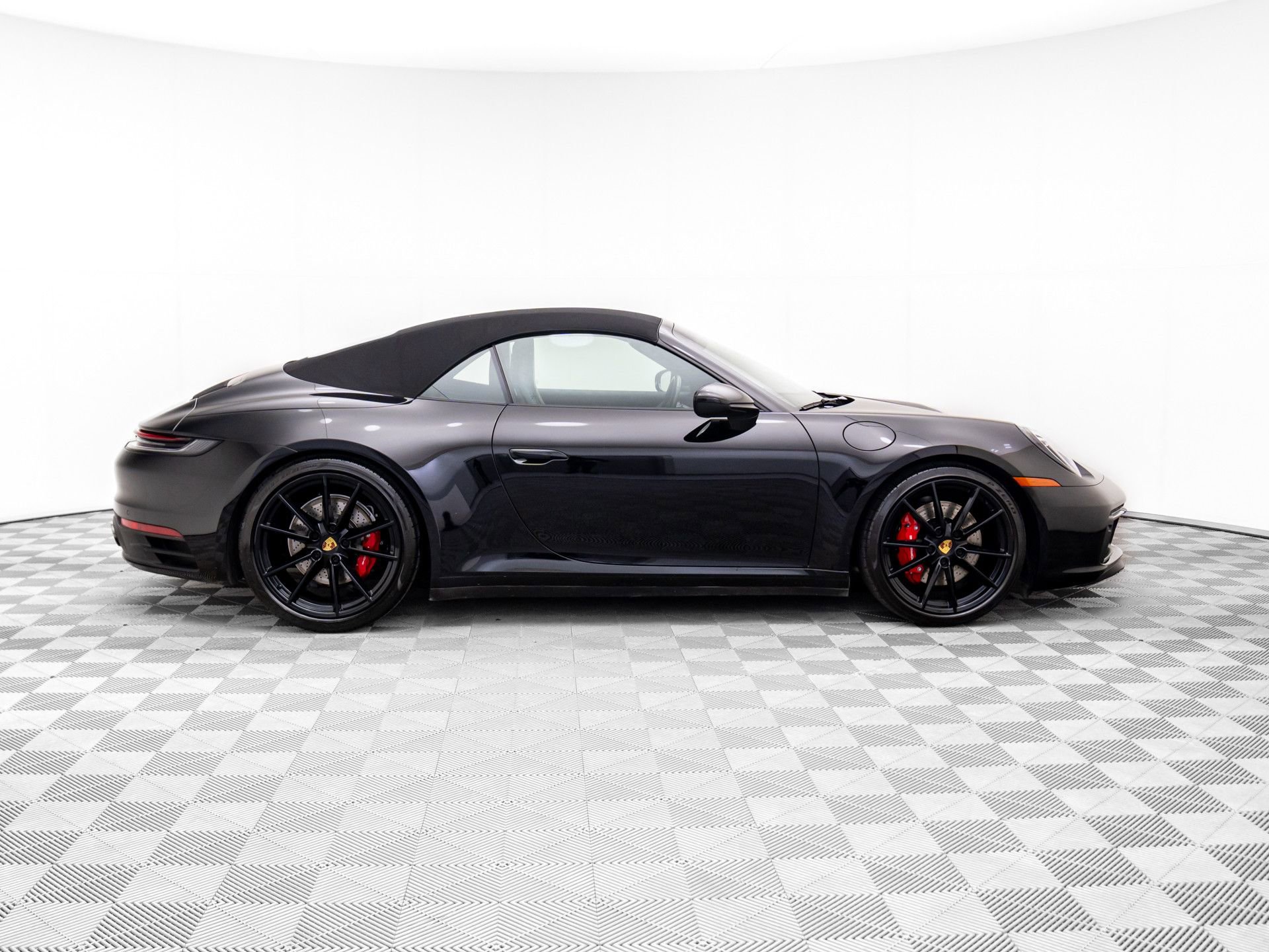 Certified 2020 Porsche 911 Carrera S image 7