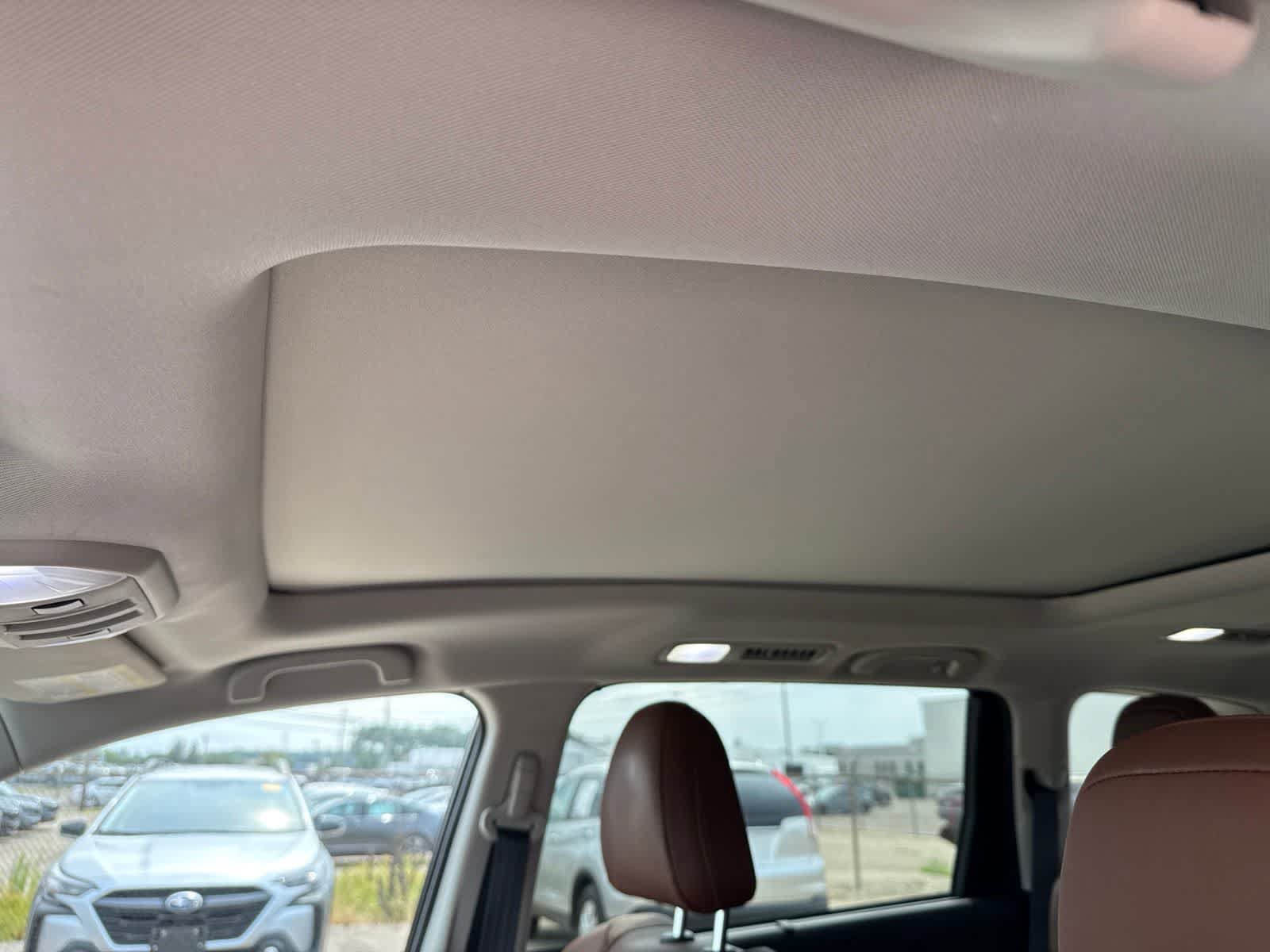 Used 2019 Subaru Ascent Touring w/ Popular Package #2A AWD/4WD image 17