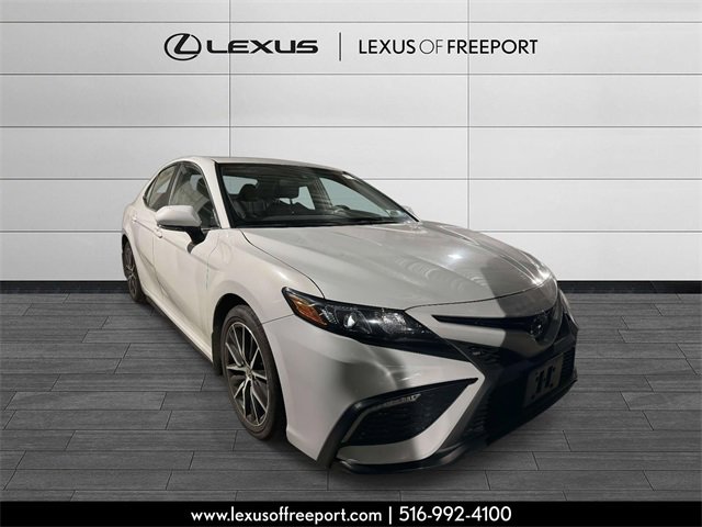 Used 2023 Toyota Camry SE