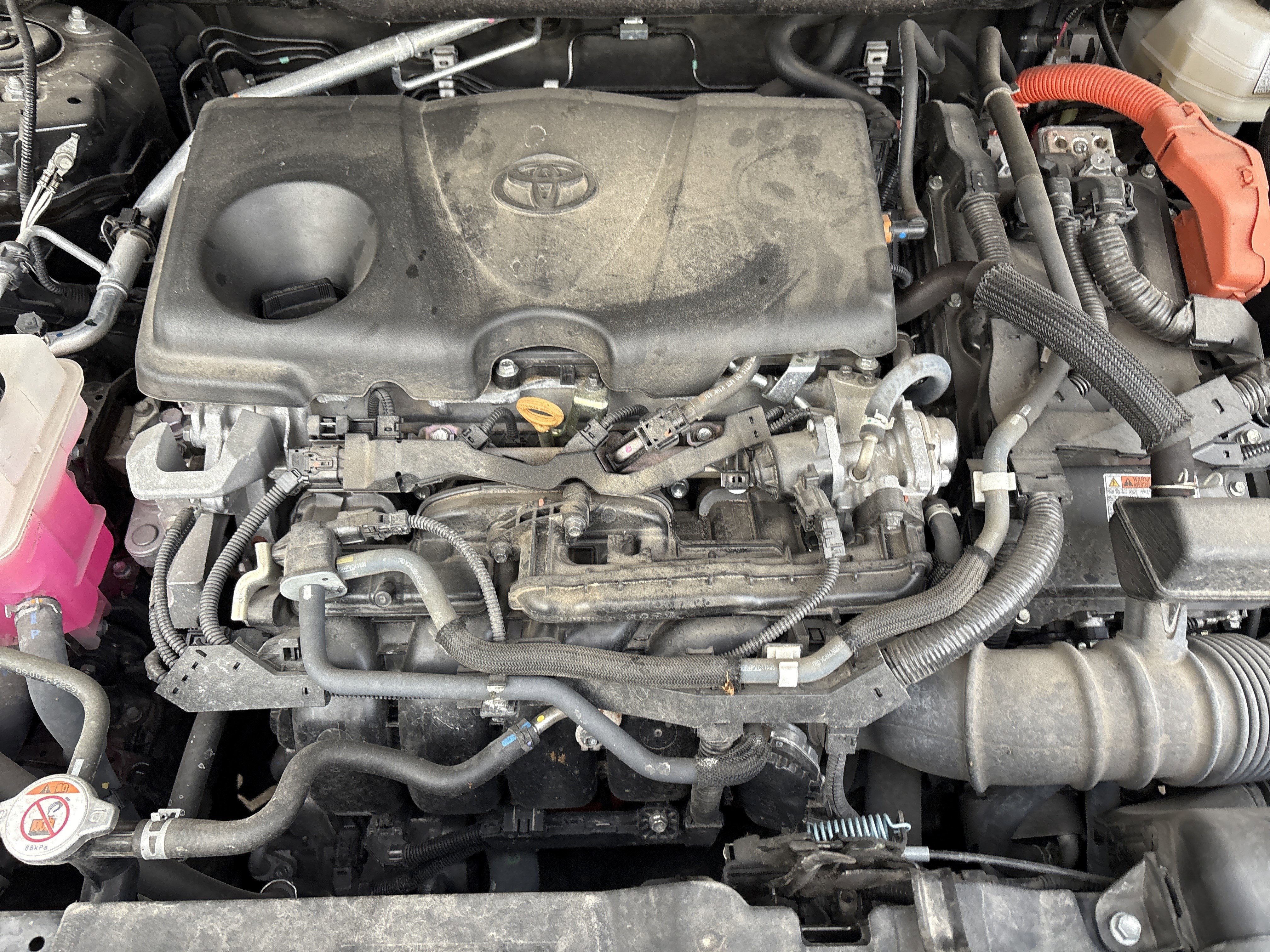 Used 2022 Toyota RAV4 Limited image 34