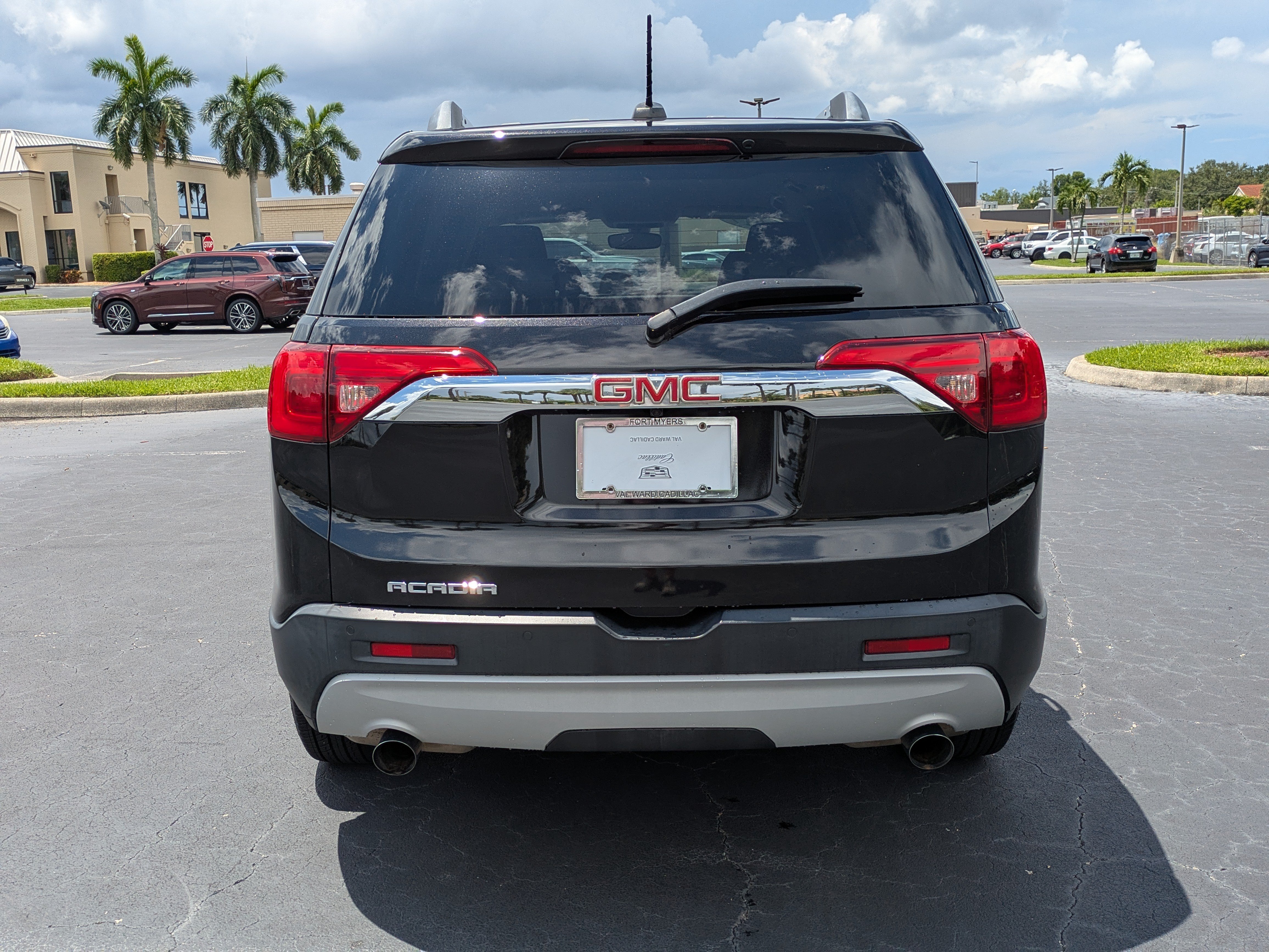 Used 2019 GMC Acadia SLT FWD image 5