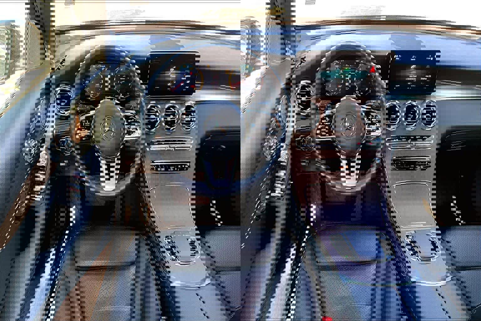 Used 2020 Mercedes-Benz GLC 300 image 6