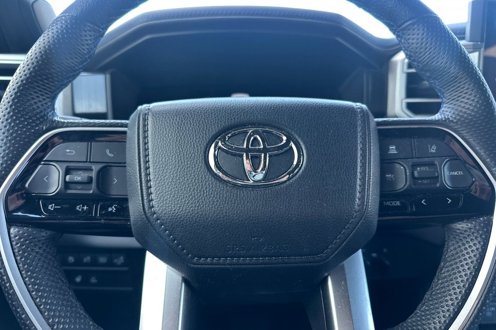 Used 2024 Toyota Sequoia Platinum image 34