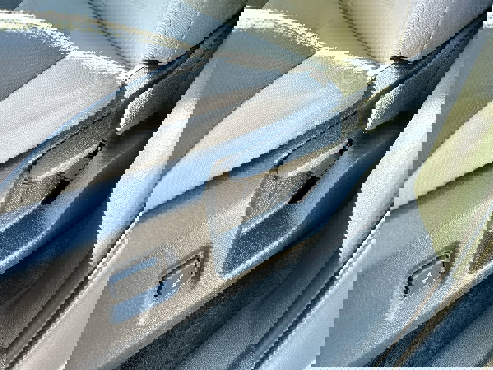 Used 2024 Toyota Tacoma TRD Sport image 12