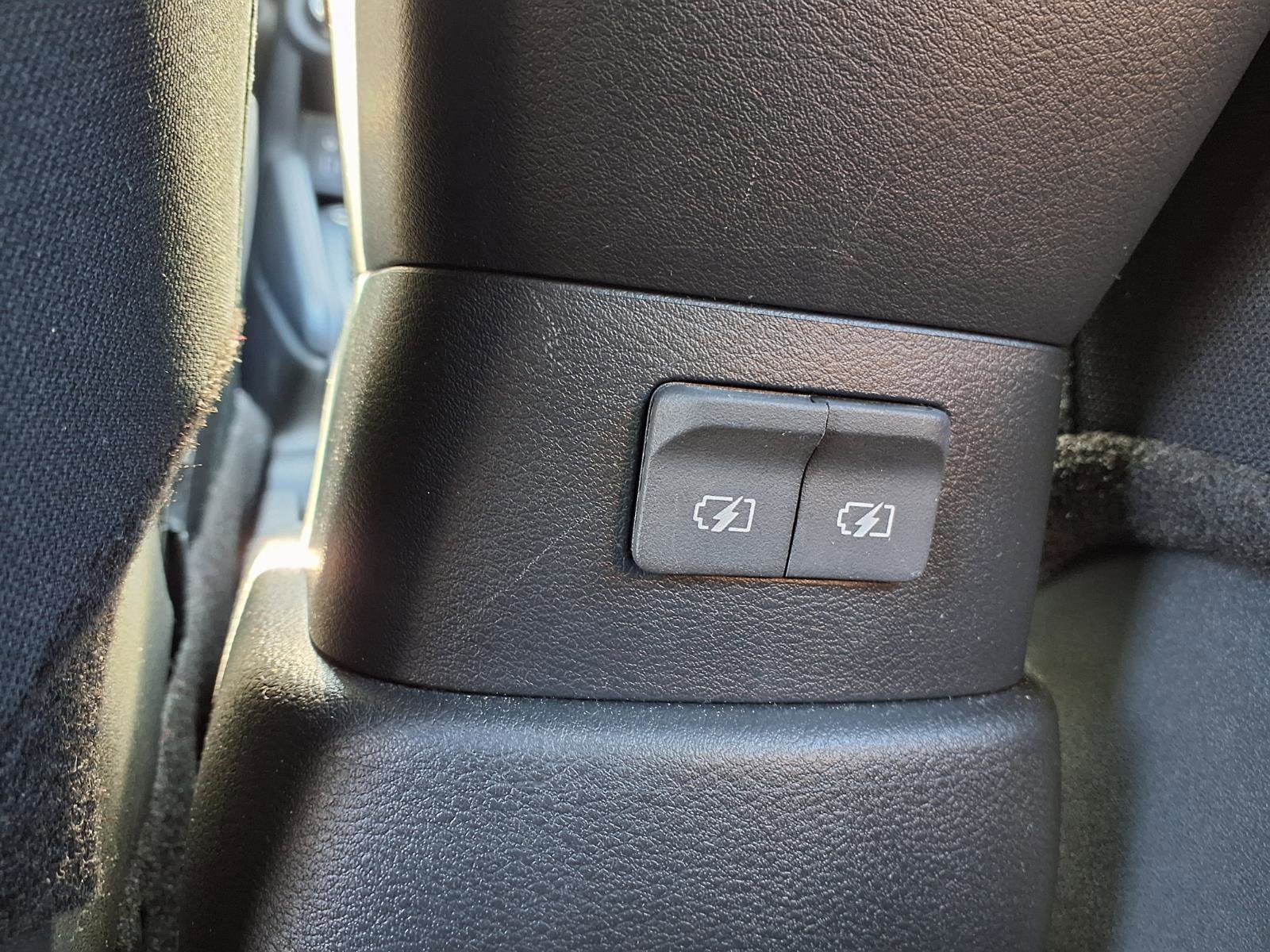 Used 2025 Nissan Kicks Play S image 20