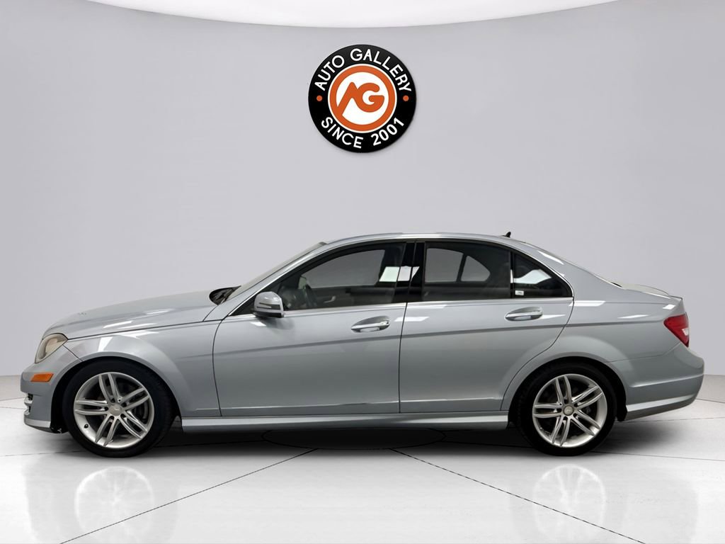 Used 2013 Mercedes-Benz C 250 Sedan image 4