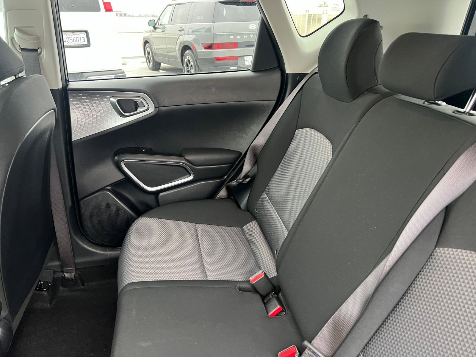 Used 2025 Kia Soul LX w/ LX Technology Package image 37