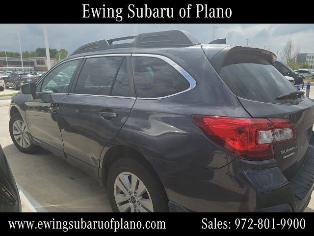 Used 2018 Subaru Outback 2.5i Premium image 3