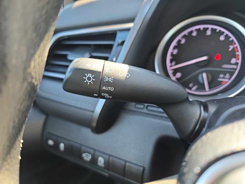 Used 2024 Toyota Camry LE FWD image 30