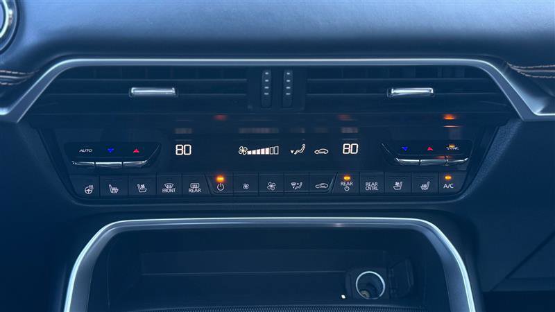 Used 2024 MAZDA CX-90 Plug-In Hybrid w/ Premium Plus image 31