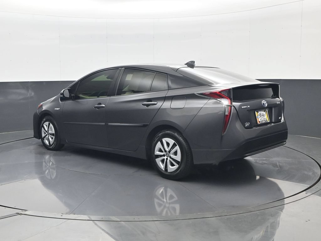 Used 2017 Toyota Prius Two FWD image 8