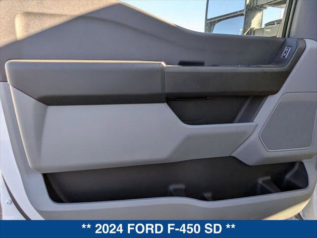 New 2024 Ford F450 XL w/ XL Chrome Package image 10