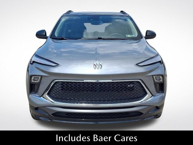 Used 2025 Buick Encore GX Sport Touring w/ Comfort Package AWD/4WD image 2
