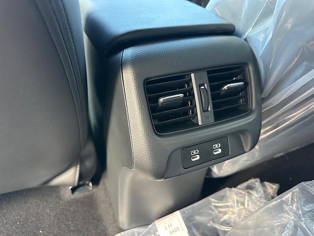 New 2025 Acura ADX A-Spec image 12