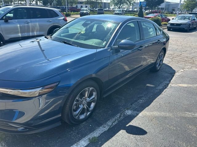 Used 2024 Honda Accord EX image 4