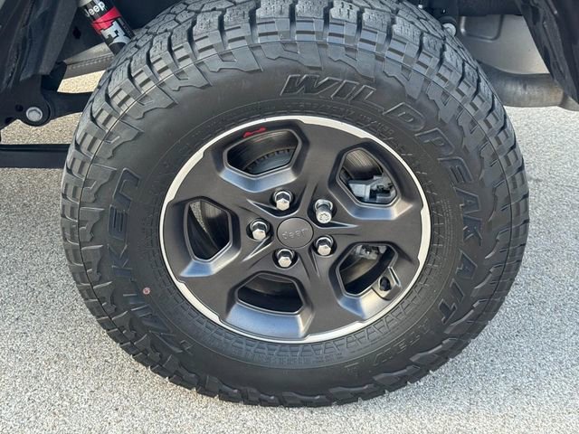 Used 2022 Jeep Gladiator Rubicon w/ LED Lighting Group image 7