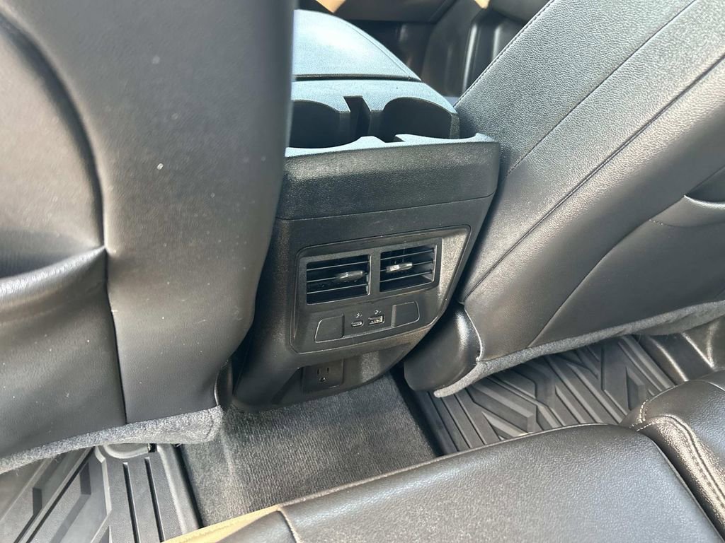 Used 2023 Chevrolet Colorado LT w/ LT Convenience Package III image 20