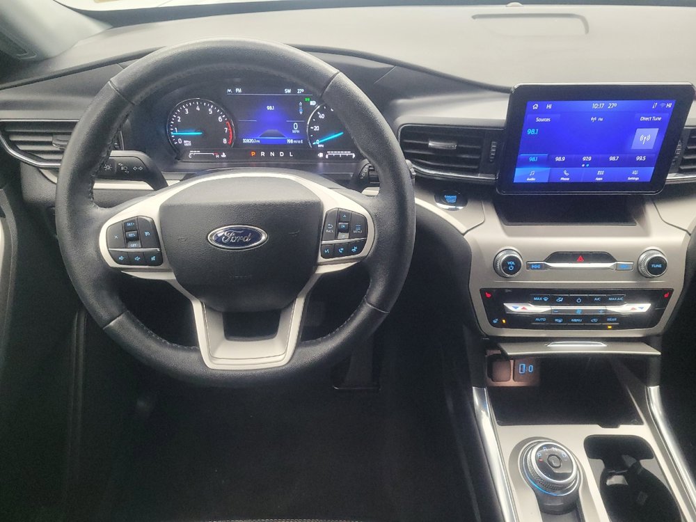 Used 2022 Ford Explorer XLT w/ Equipment Group 202A image 22