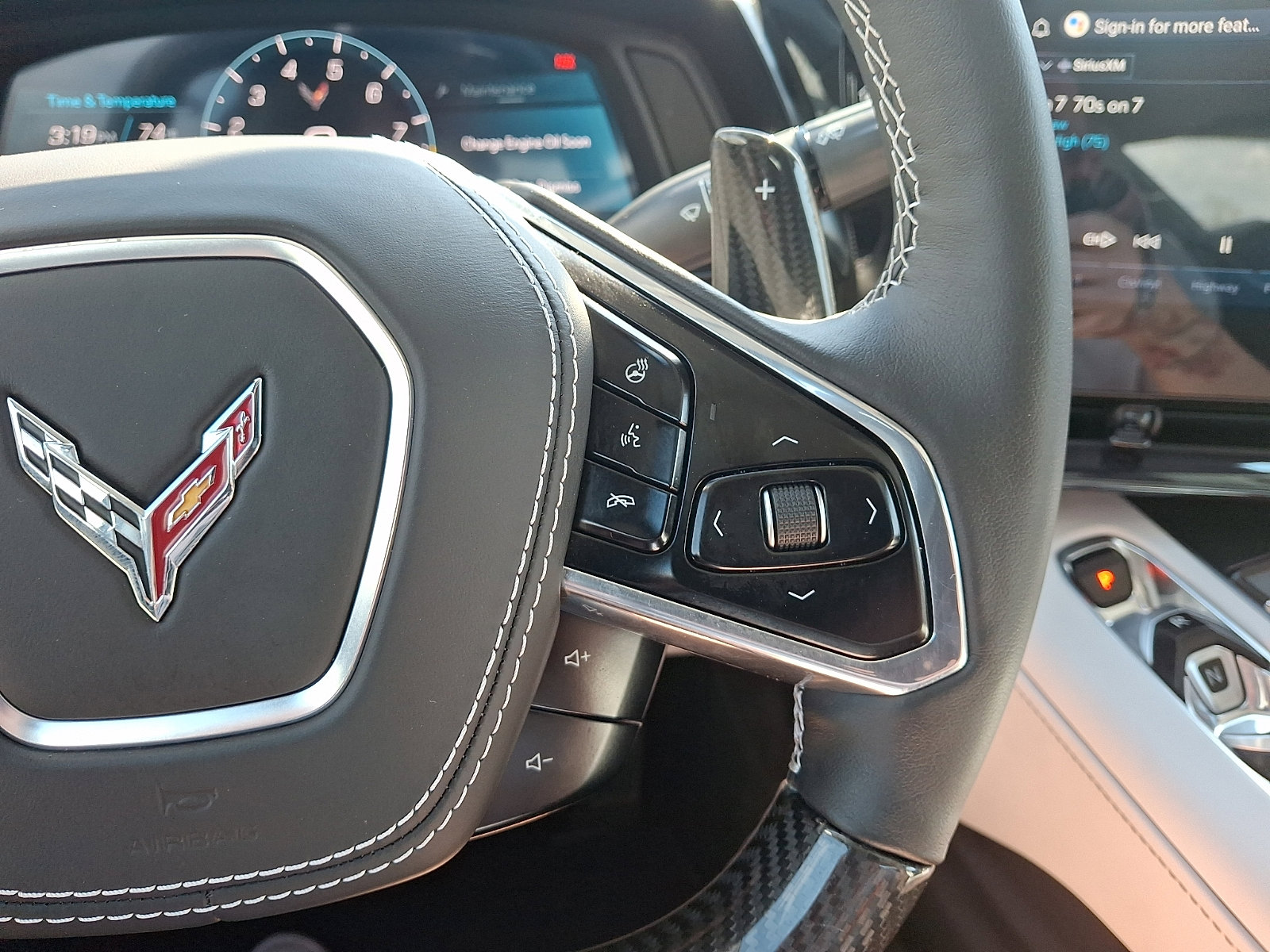 Used 2025 Chevrolet Corvette Z06 w/ Z07 Performance Package image 18