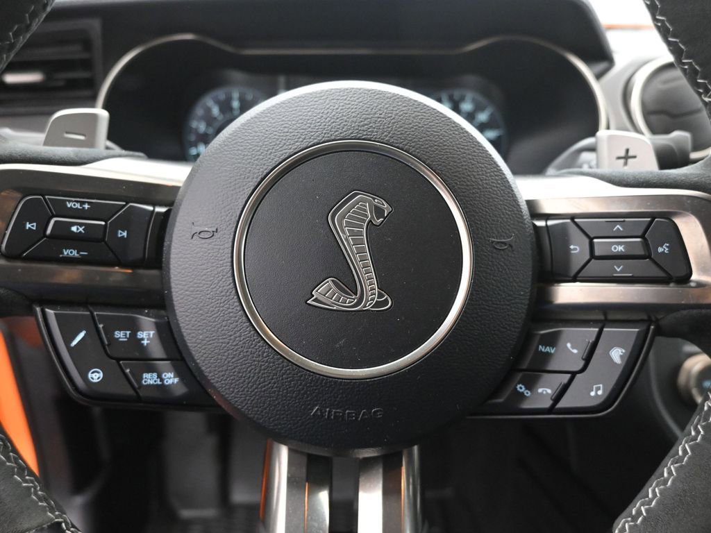 Certified 2021 Ford Mustang Shelby GT500 w/ Technology Package RWD image 11