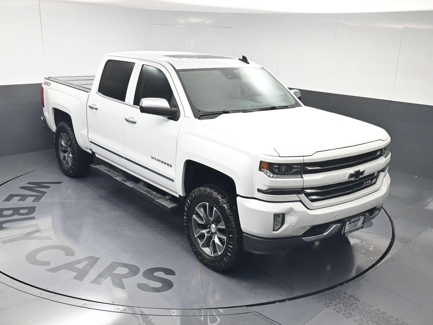 Used 2018 Chevrolet Silverado 1500 LTZ Z71 w/ LTZ Plus Package AWD/4WD image 33