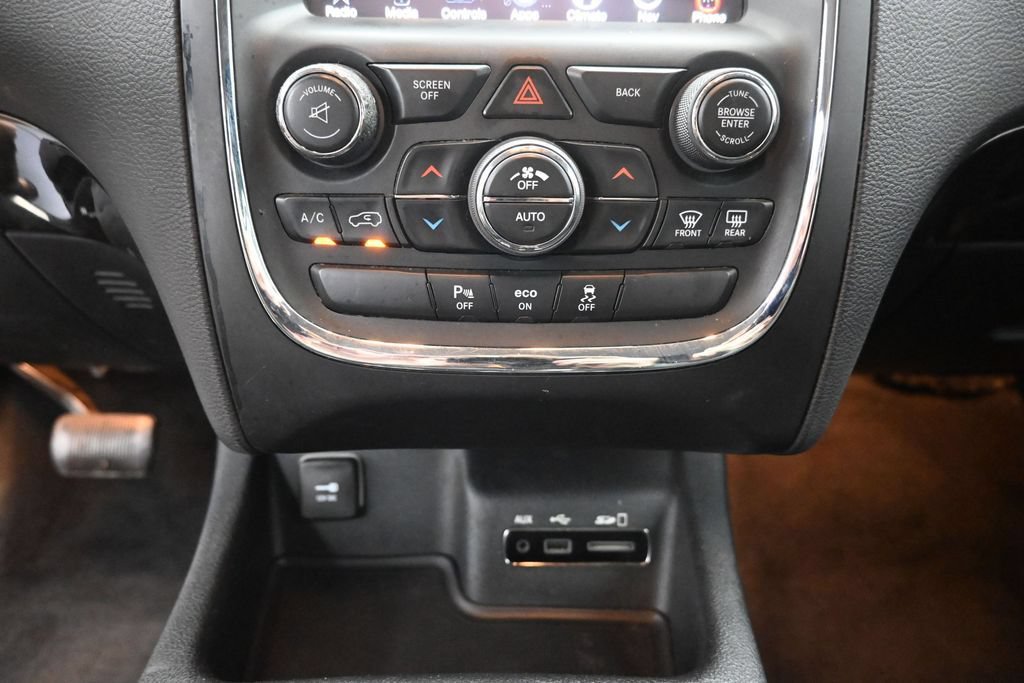Used 2015 Dodge Durango Limited w/ Nav & Power Liftgate Group AWD/4WD image 22