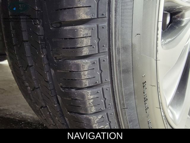 Used 2022 Lincoln Nautilus AWD w/ Premium Package image 11