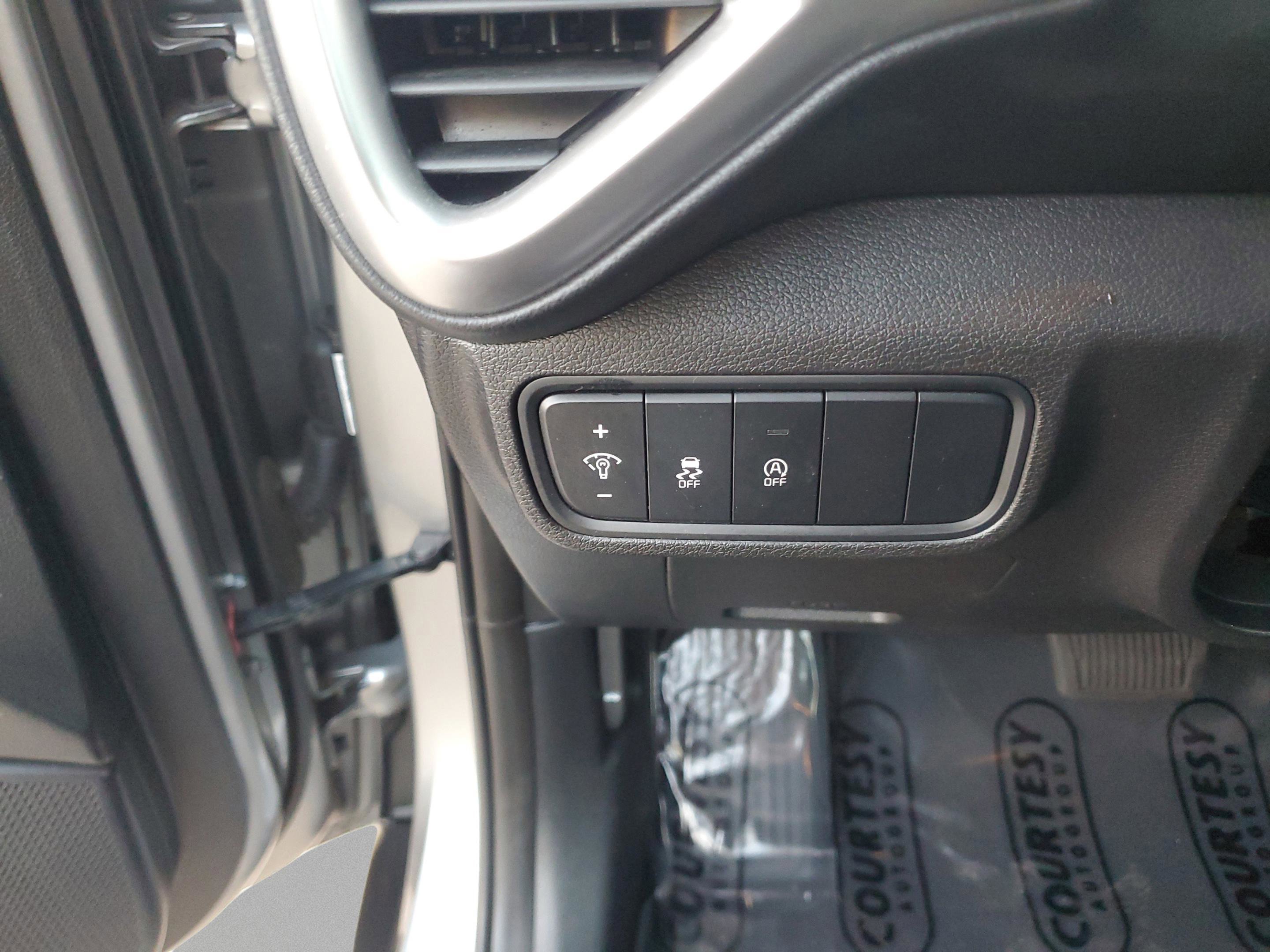 Certified 2024 Kia Soul LX w/ Option Group 015 FWD image 26