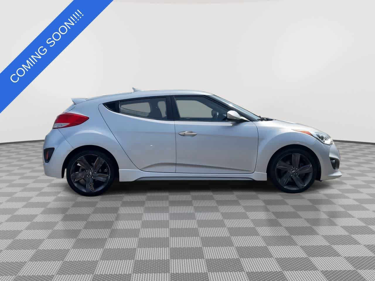 Used 2013 Hyundai Veloster Turbo FWD image 9