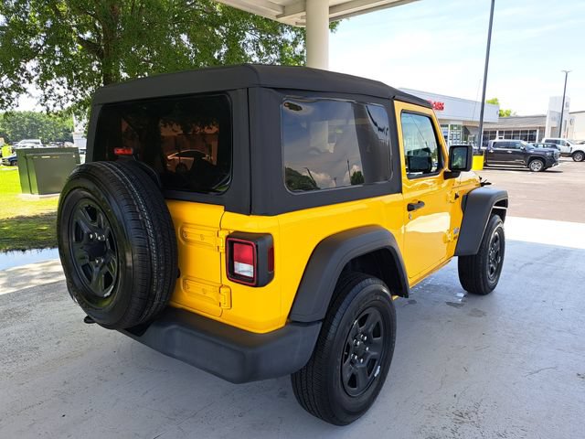 Used 2021 Jeep Wrangler Sport AWD/4WD image 6