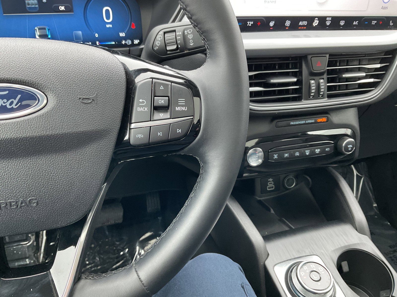Used 2024 Ford Escape Platinum image 26