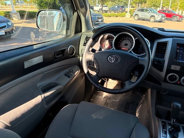 Used 2008 Toyota Tacoma 4x4 Access Cab V6 w/ TRD Off-Road Pkg #2 image 25