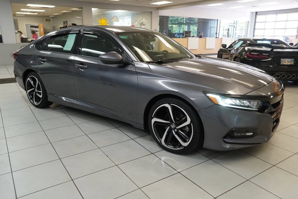 Used 2018 Honda Accord Sport image 13