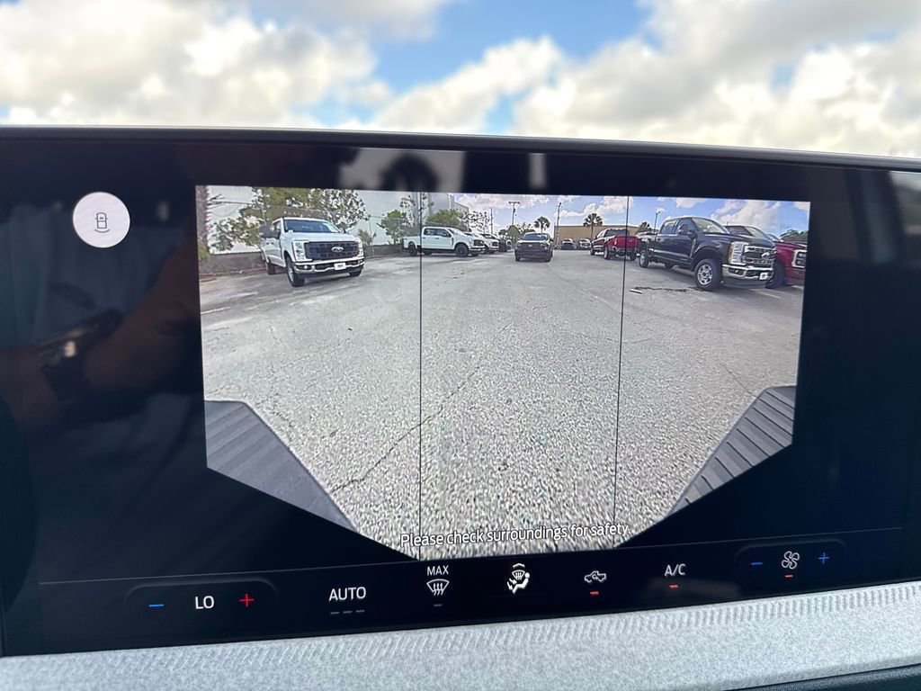 New 2026 Ford Maverick XLT image 23