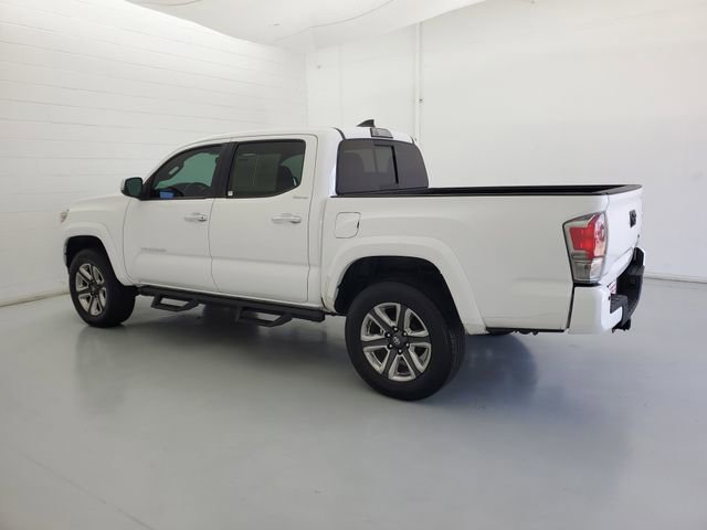 Used 2019 Toyota Tacoma Limited RWD image 7