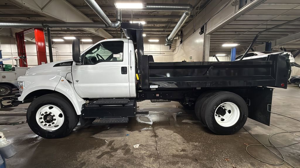 New 2025 Ford F650 2WD Regular Cab Super Duty image 3