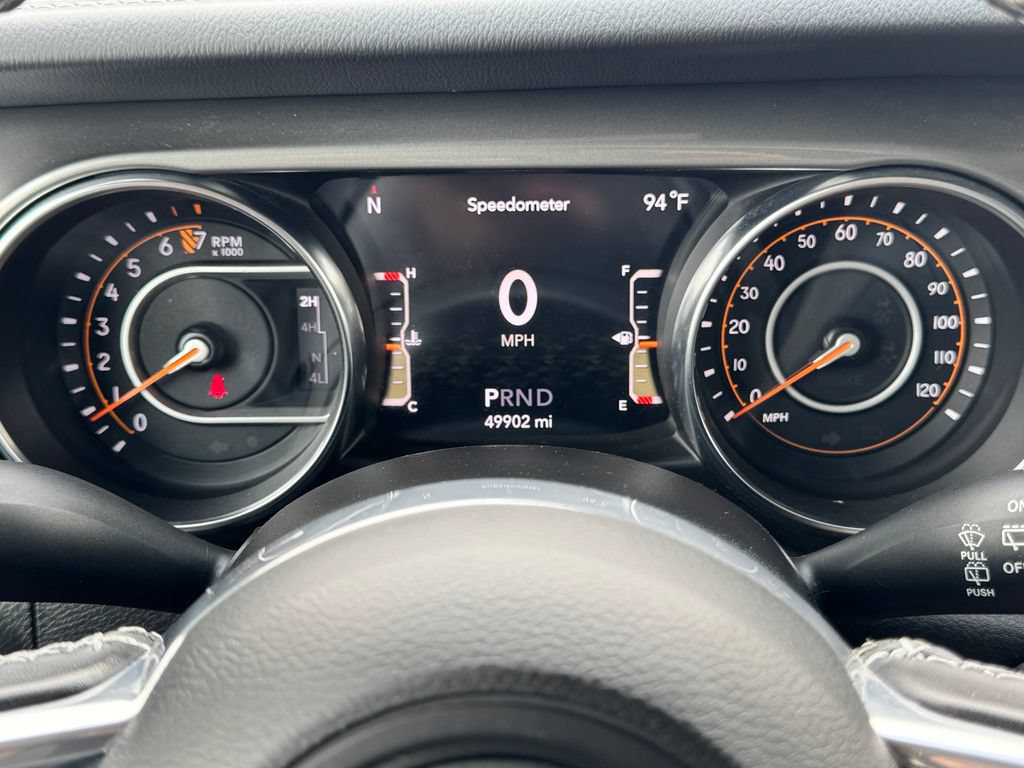 Used 2021 Jeep Wrangler Unlimited Sahara w/ Uconnect 4C Nav & Sound Group AWD/4WD image 22