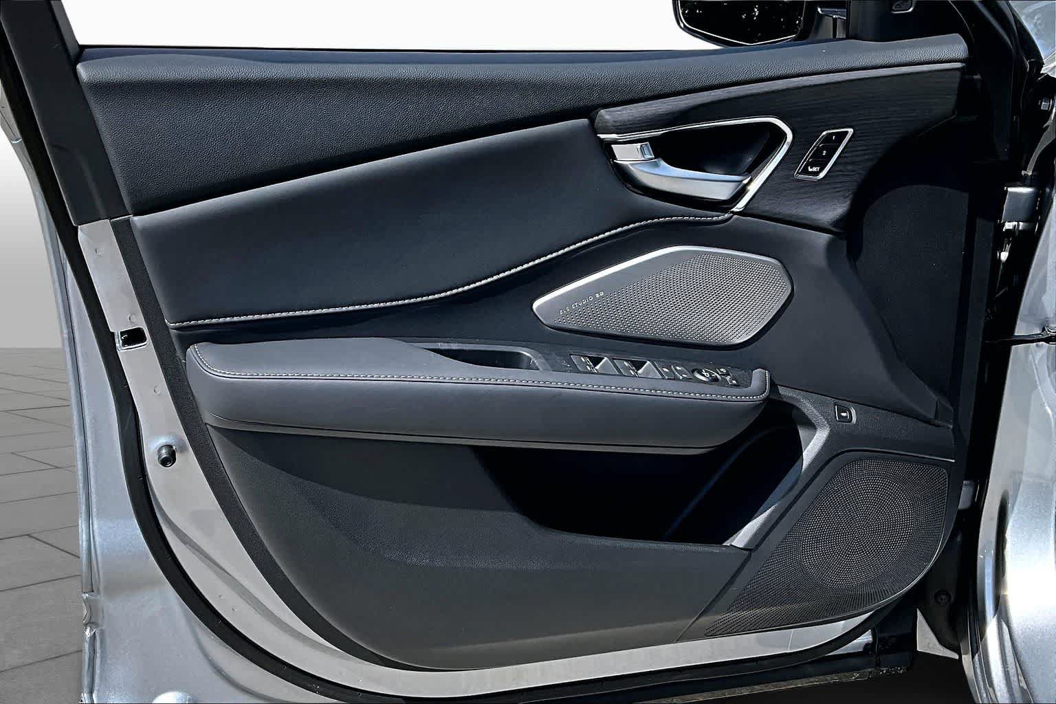 New 2026 Acura RDX SH-AWD w/ Advance Package image 10