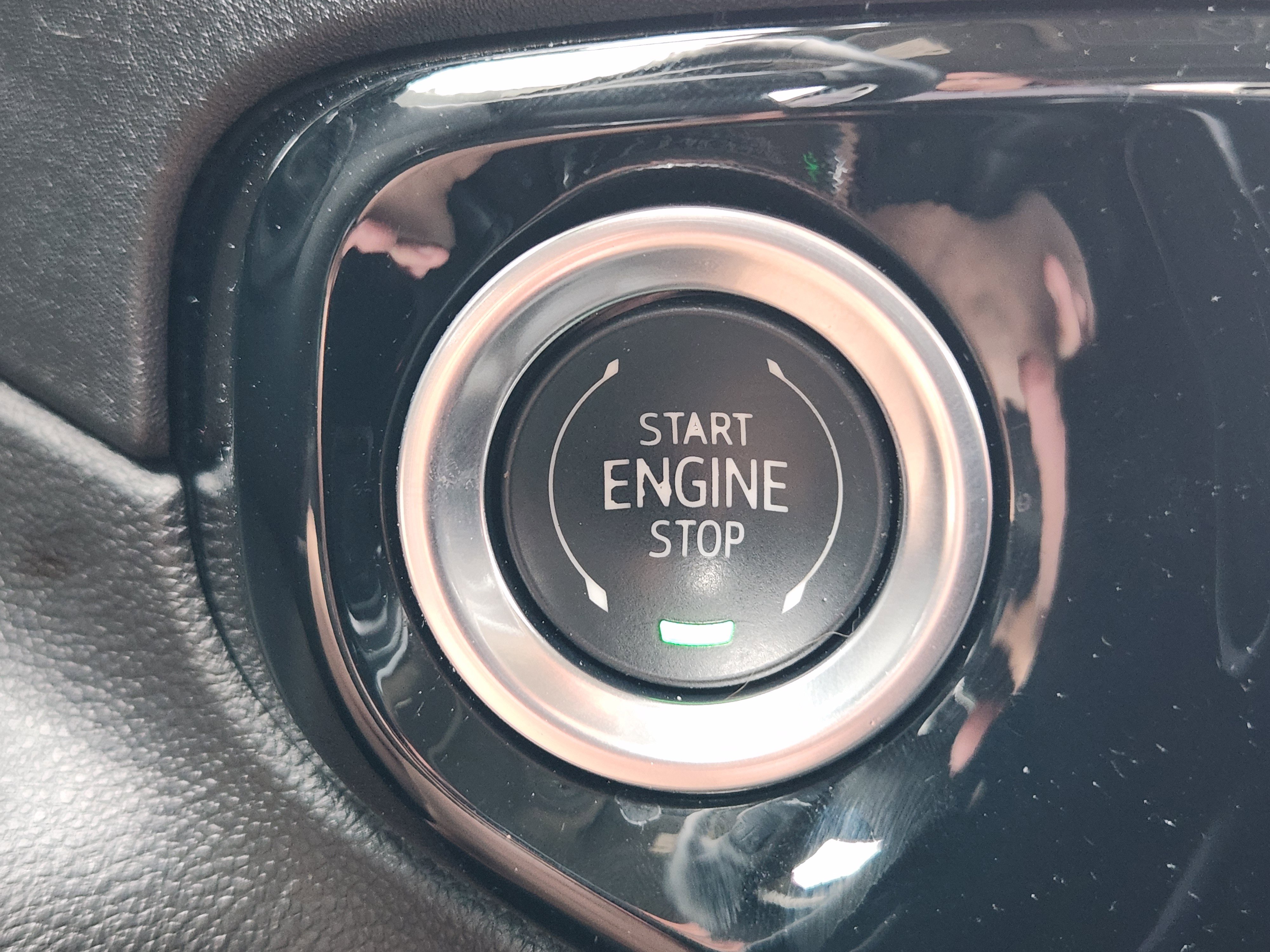 Used 2025 GMC Sierra 1500 SLT image 20