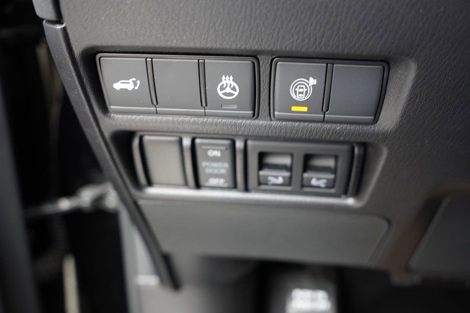 Used 2023 INFINITI QX80 Sensory w/ All-Season Package image 30