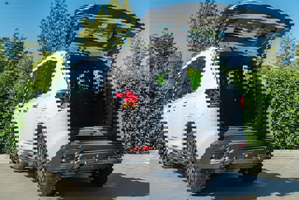 New 2026 Lexus LX 600 F Sport image 10