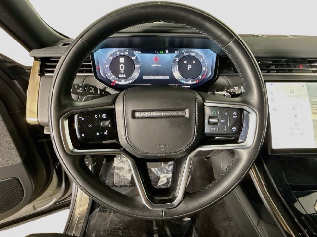 Used 2025 Land Rover Range Rover Sport SE AWD/4WD image 12