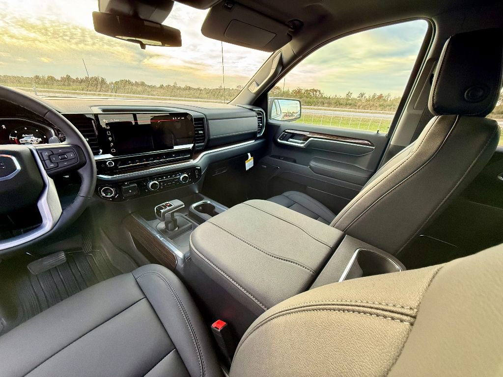 New 2026 GMC Sierra 1500 Elevation w/ Elevation Premium Package image 15