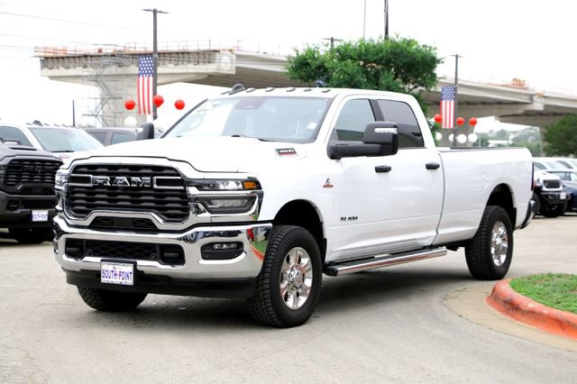 Used 2025 RAM 3500 Lone Star AWD/4WD image 7