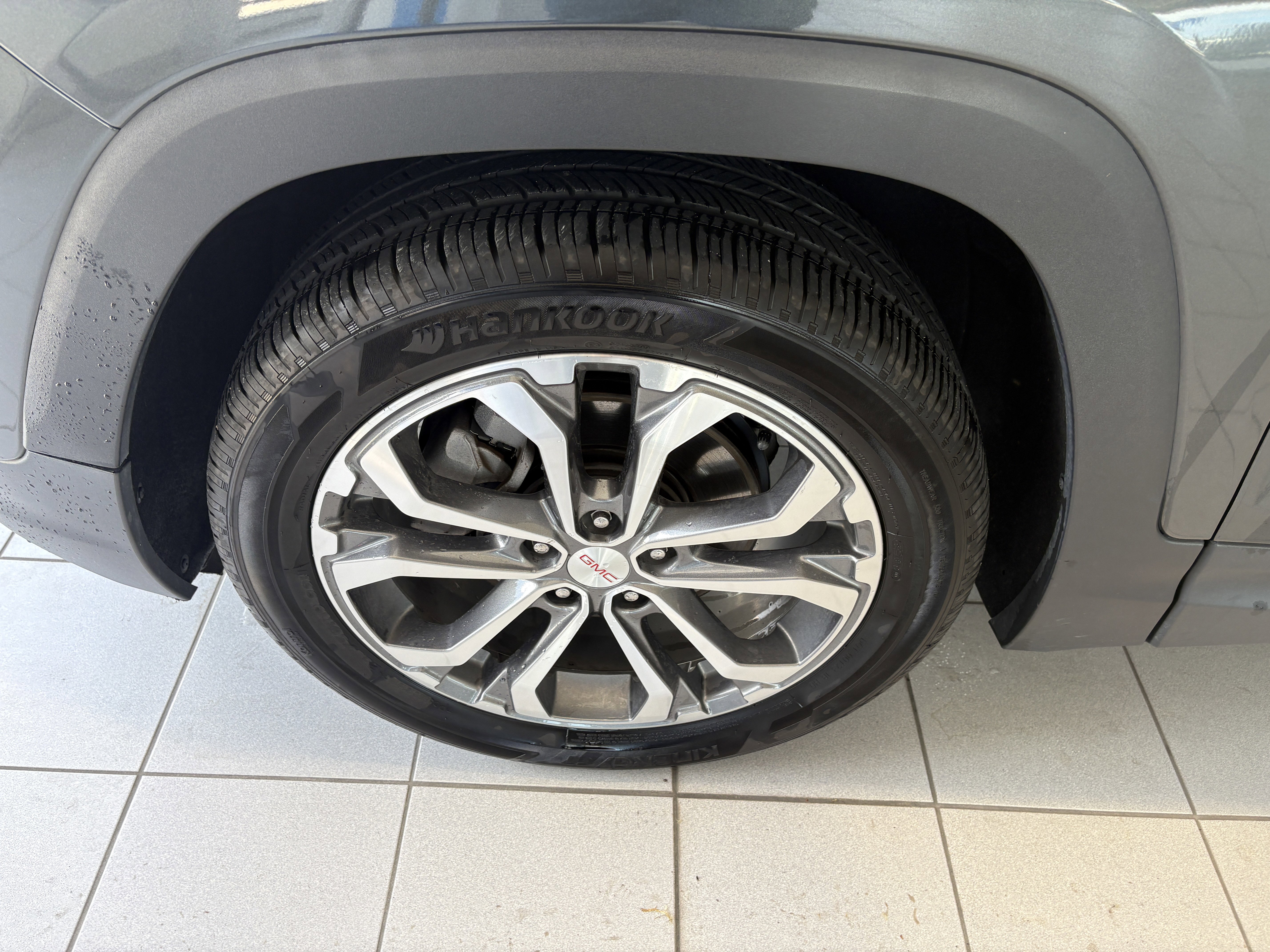 Used 2018 GMC Terrain SLT w/ Preferred Package FWD image 8