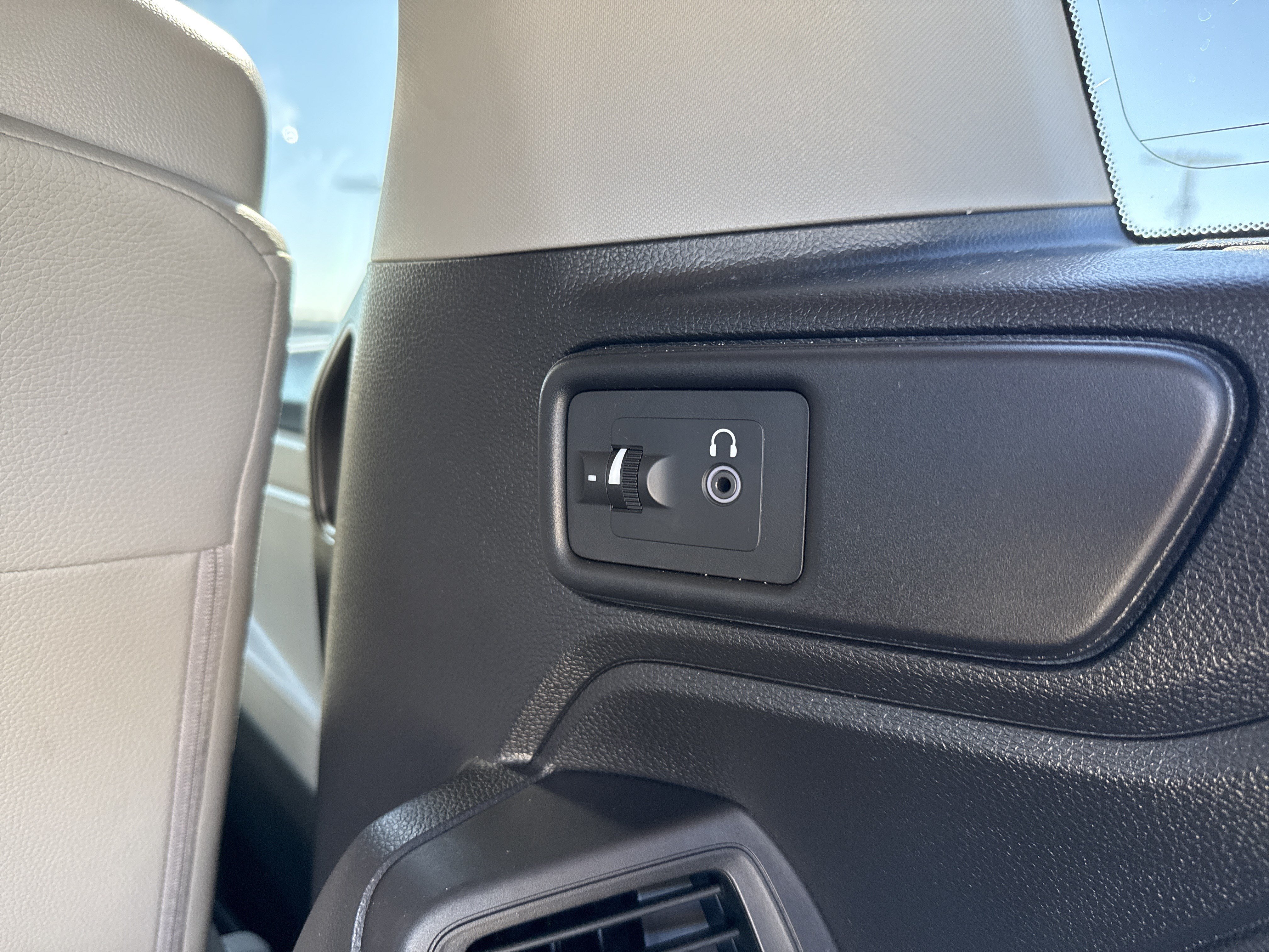 Used 2019 Honda Odyssey Elite image 42