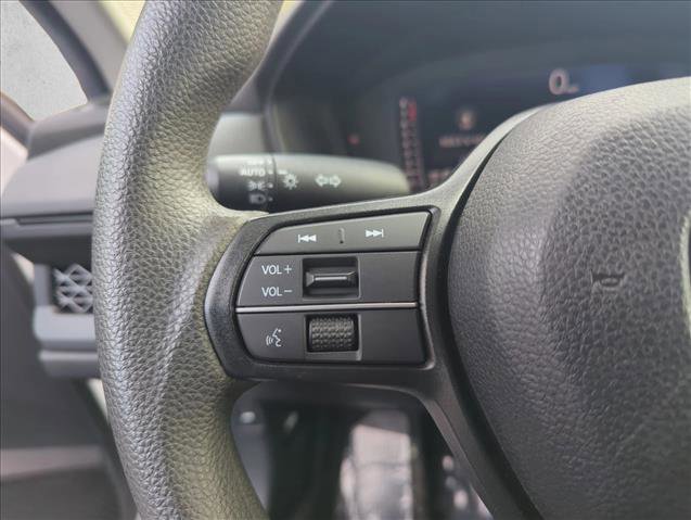 Used 2024 Honda Accord EX image 12