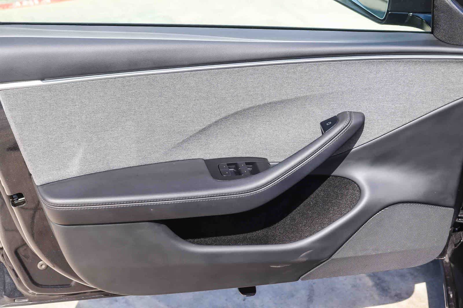 Used 2025 Tesla Model 3 Long Range RWD image 20