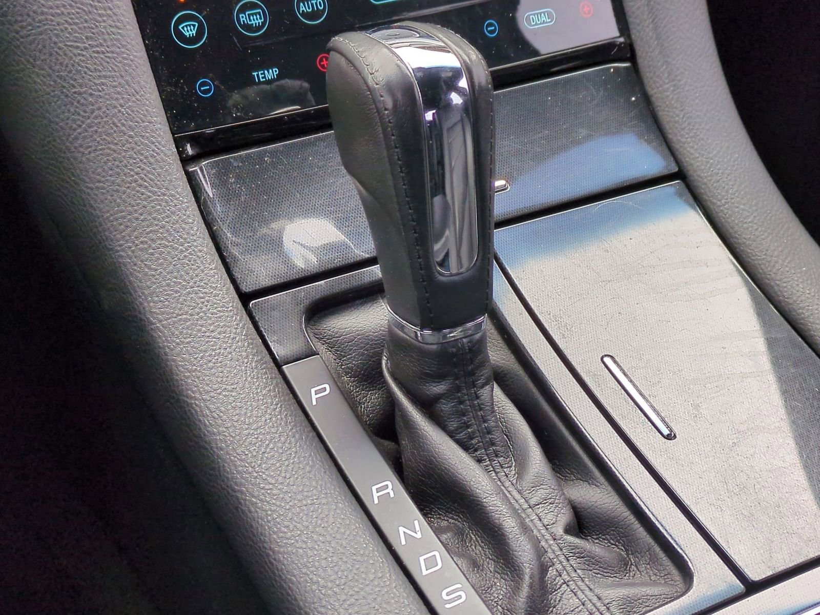 Used 2014 Ford Taurus SHO w/ Equipment Group 401A image 37